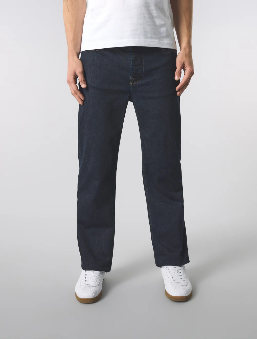 PATHAIN JEANS
