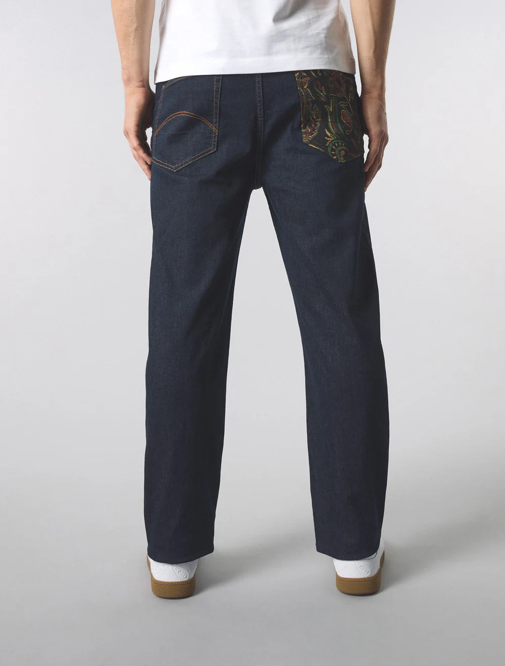 PATHAIN JEANS
