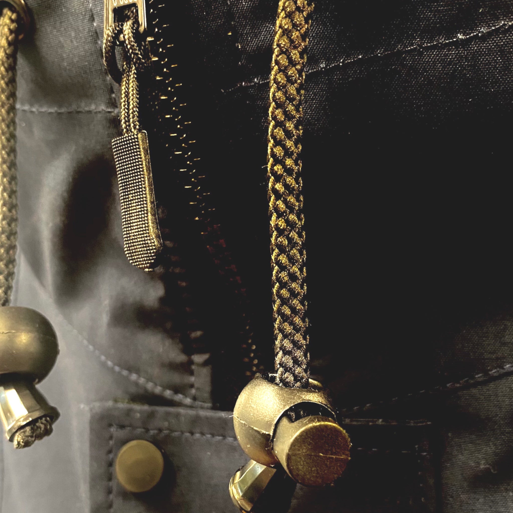 Item no. SR-89 : Multi - Pocket Parka with DWR Coating - Handmade in Scotland